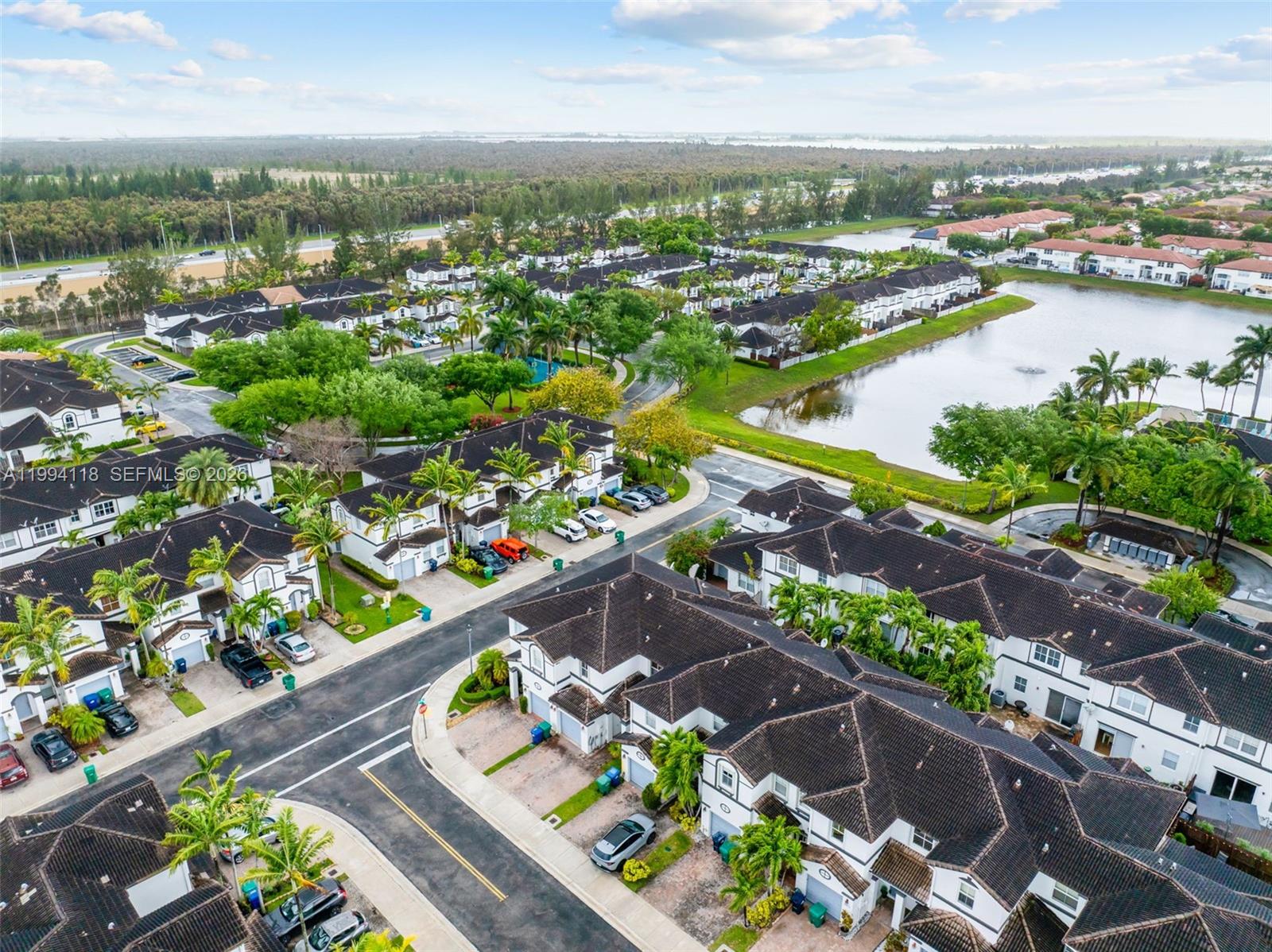 11507 NW 77th St Doral, FL 33178