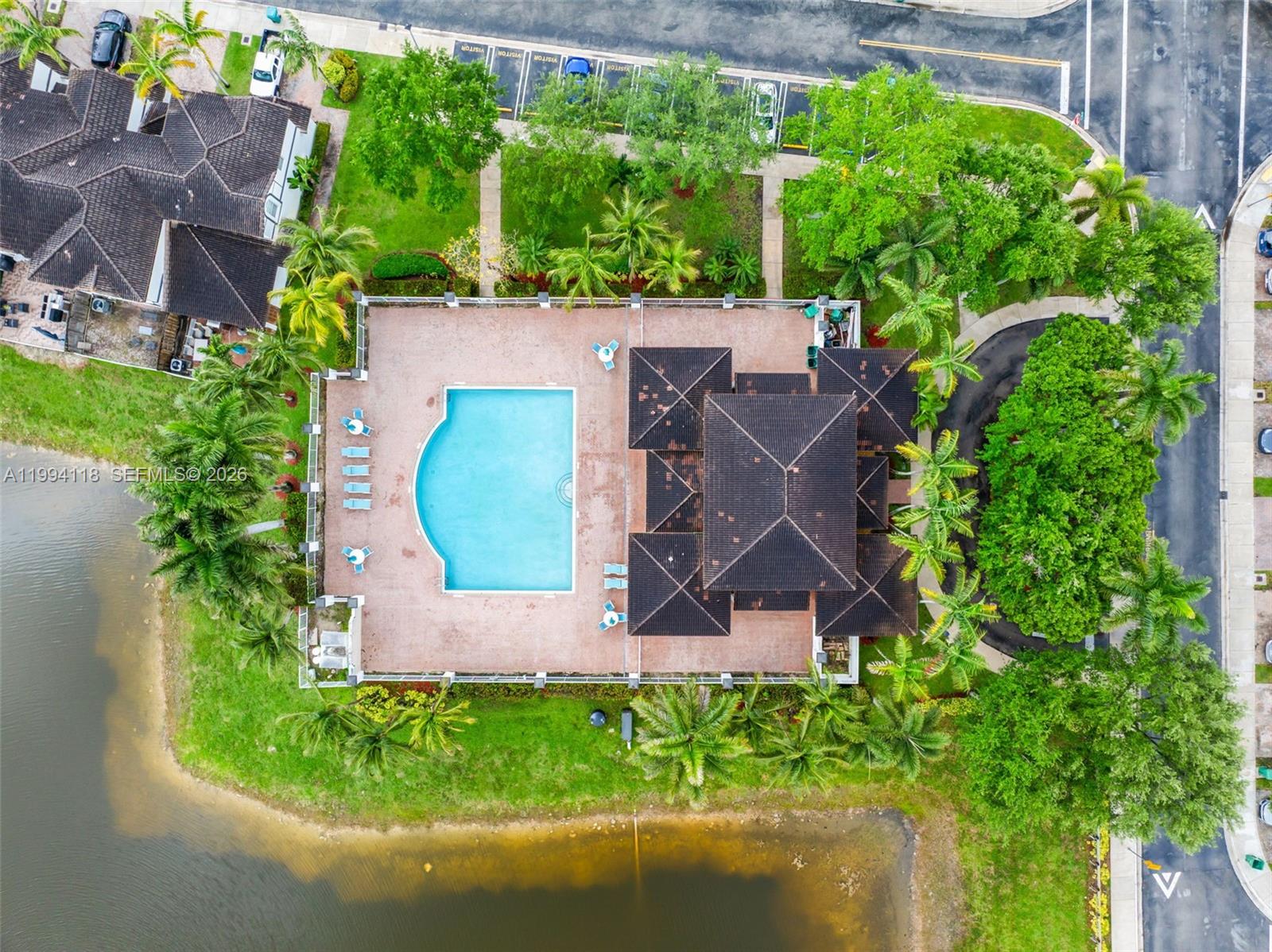 11507 NW 77th St Doral, FL 33178