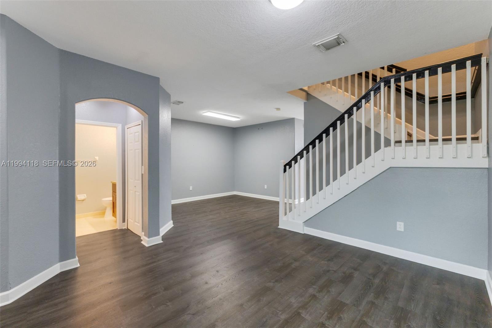 11507 NW 77th St Doral, FL 33178