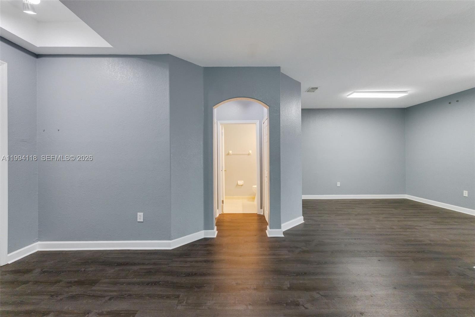 11507 NW 77th St Doral, FL 33178