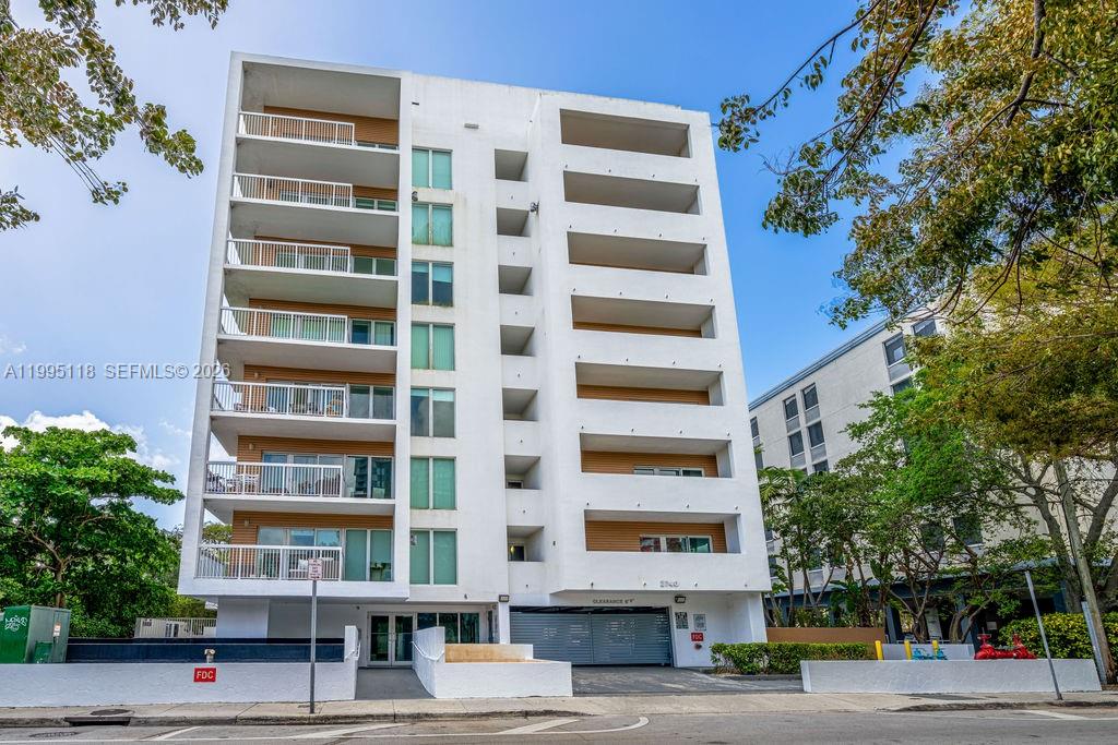 2740 SW 28th Ter #705