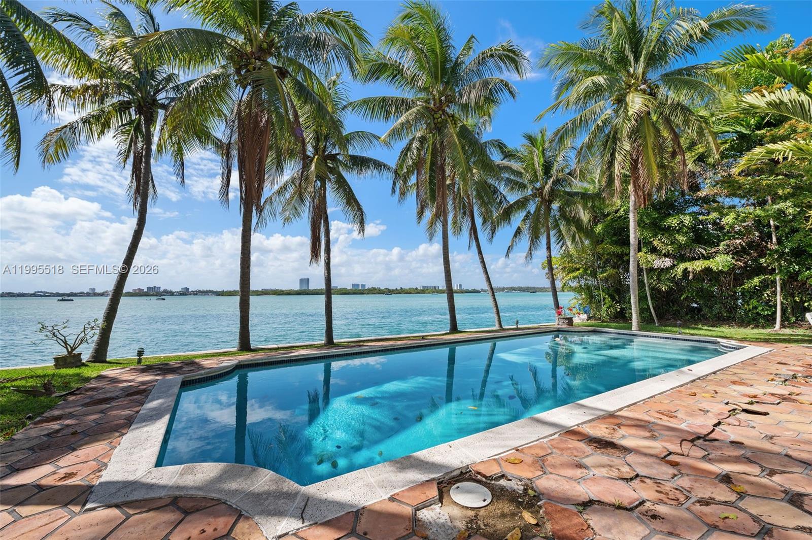 220 Bal Bay Dr Bal Harbour, FL 33154