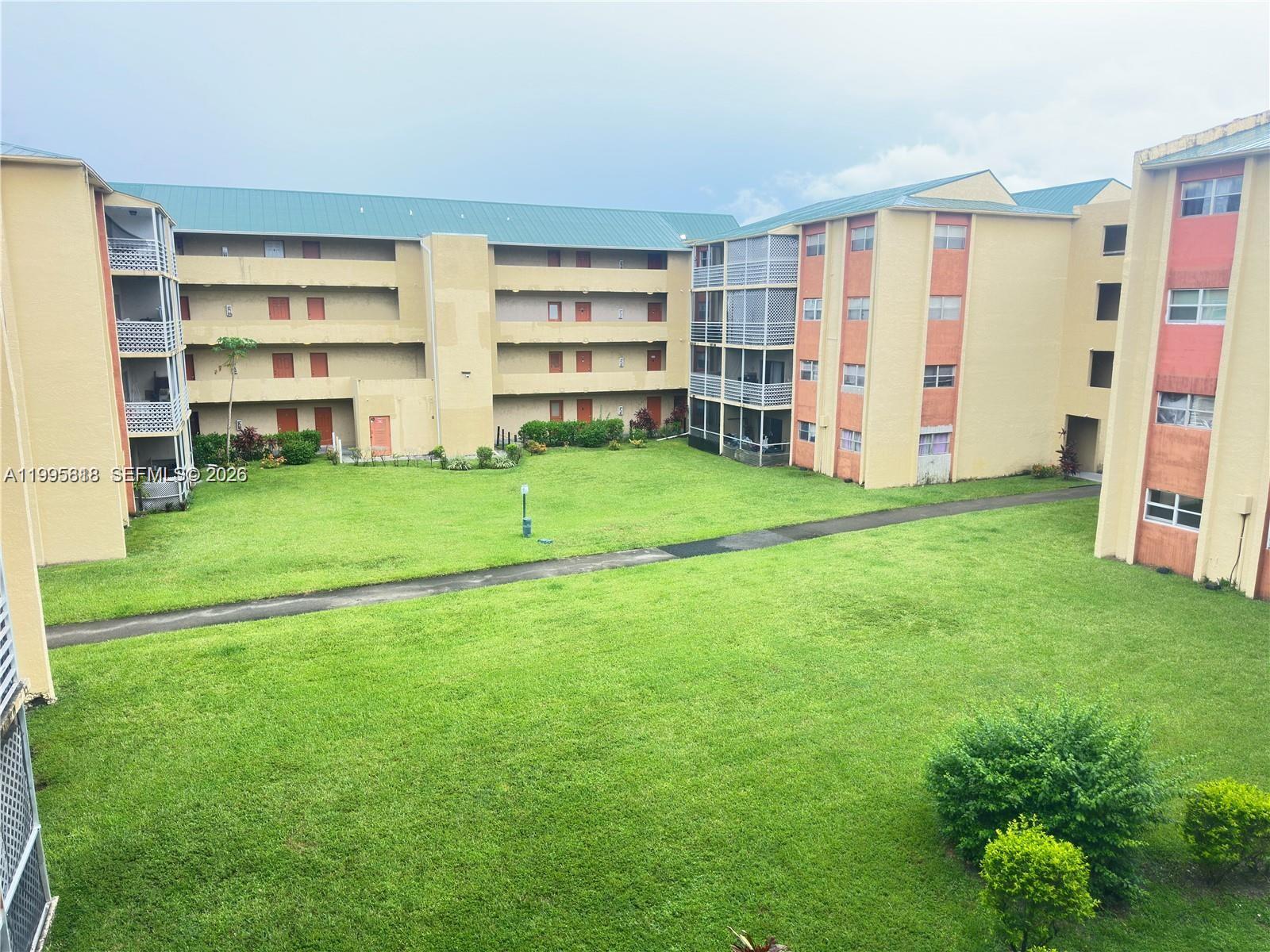 3700 NW 21st St #401