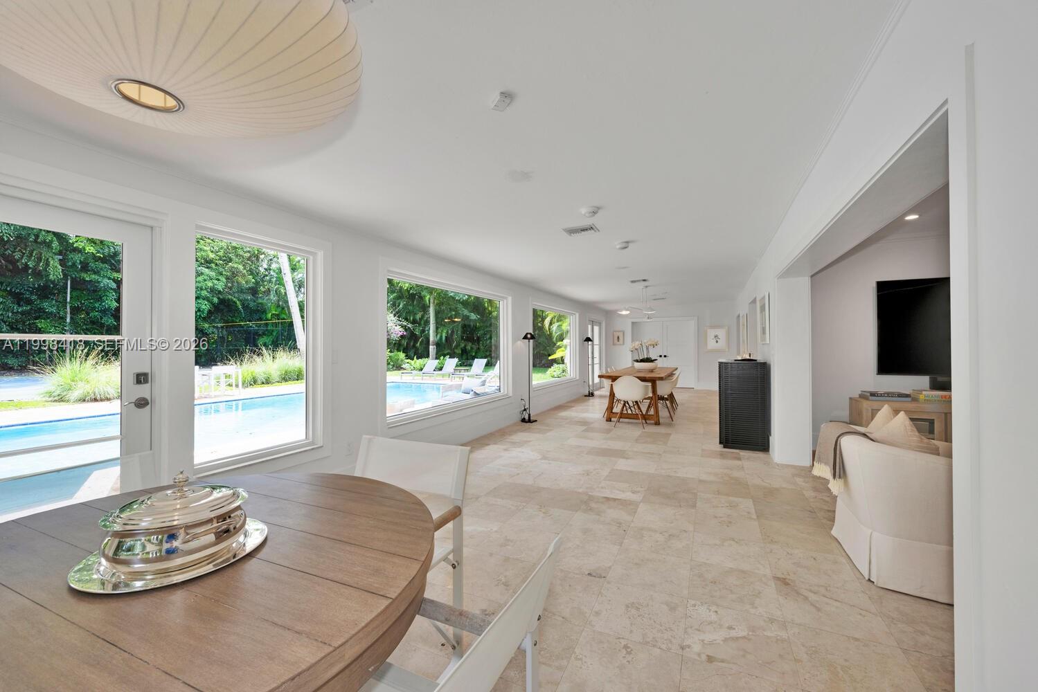 6140 SW 90th St Pinecrest, FL 33156