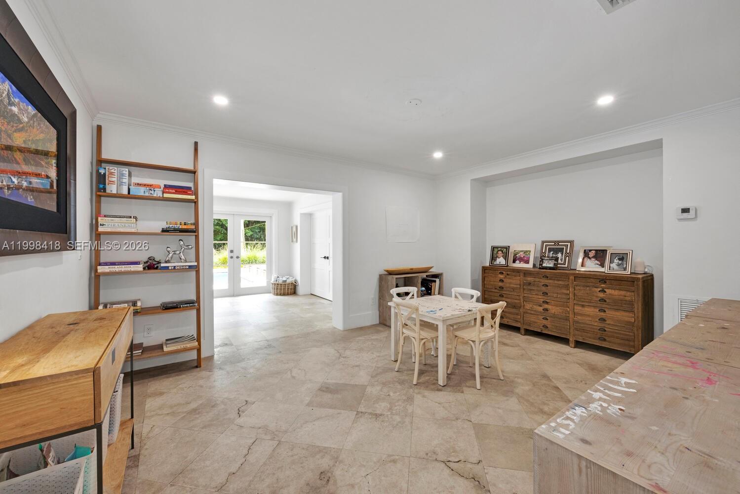 6140 SW 90th St Pinecrest, FL 33156