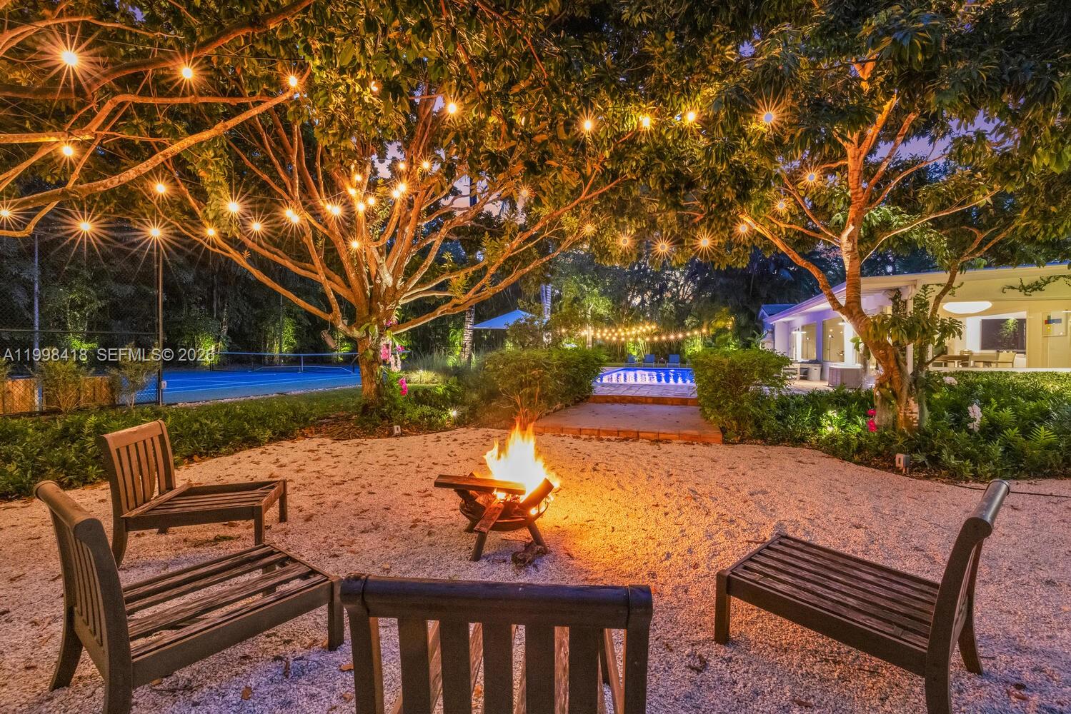 6140 SW 90th St Pinecrest, FL 33156