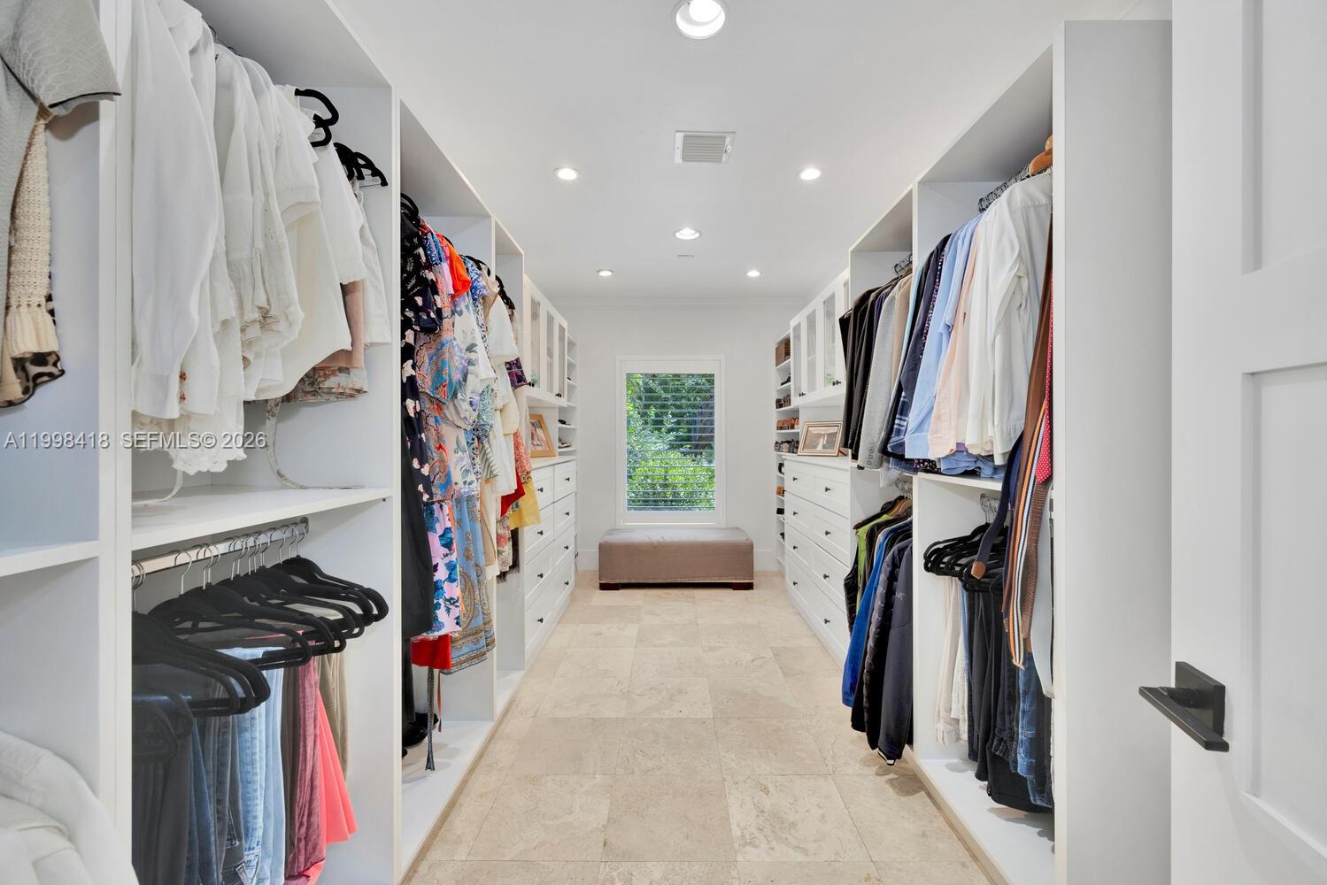 6140 SW 90th St Pinecrest, FL 33156