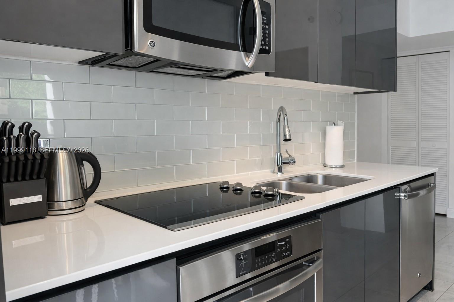 image Mybrickell Condo13
