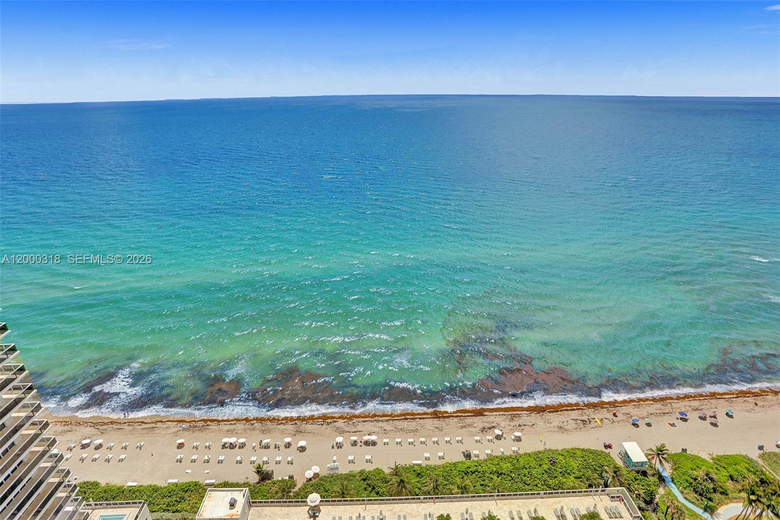 image Beach Club 129