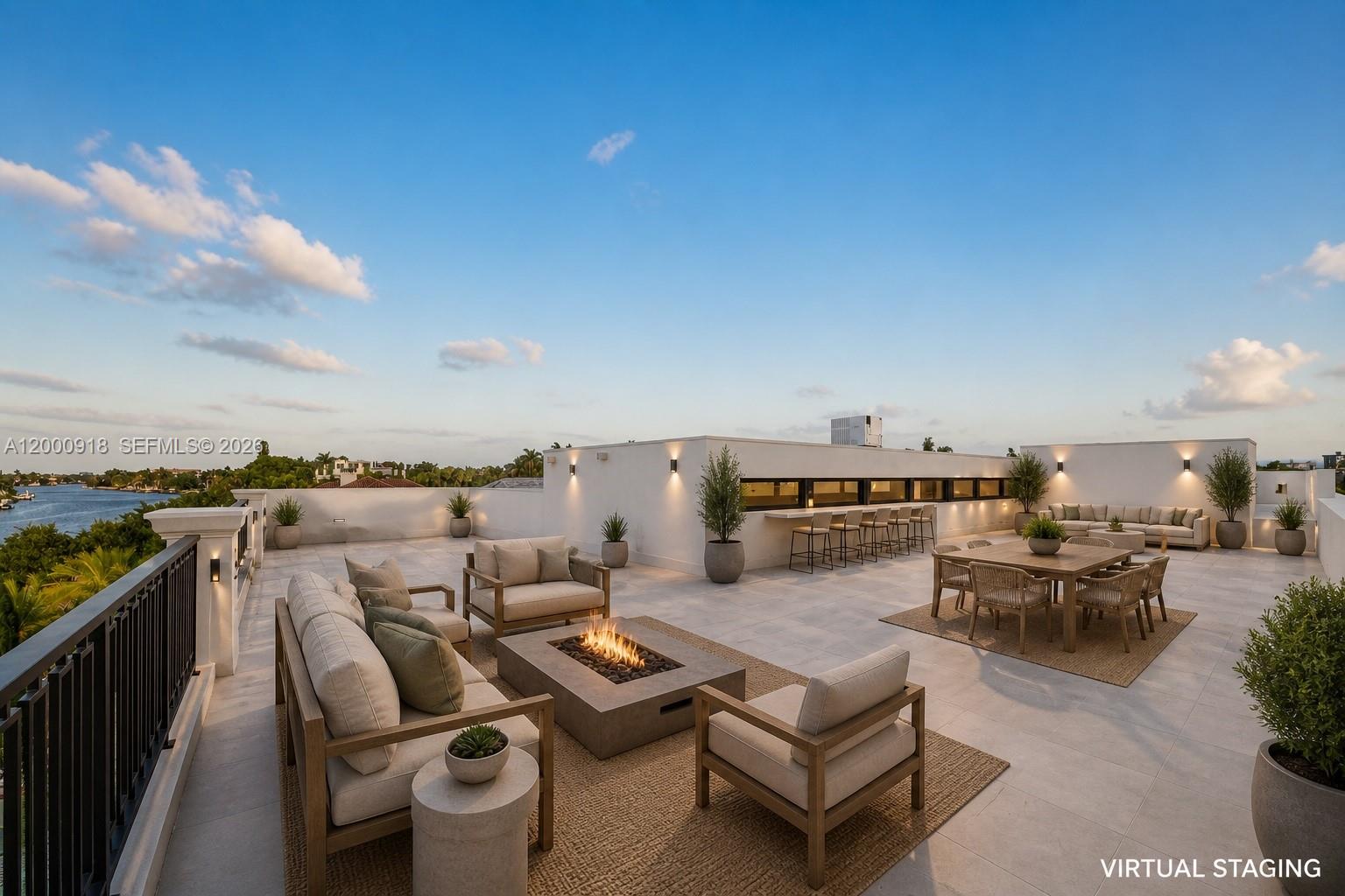 1239 Middle Riv Dr Fort Lauderdale, FL 33304