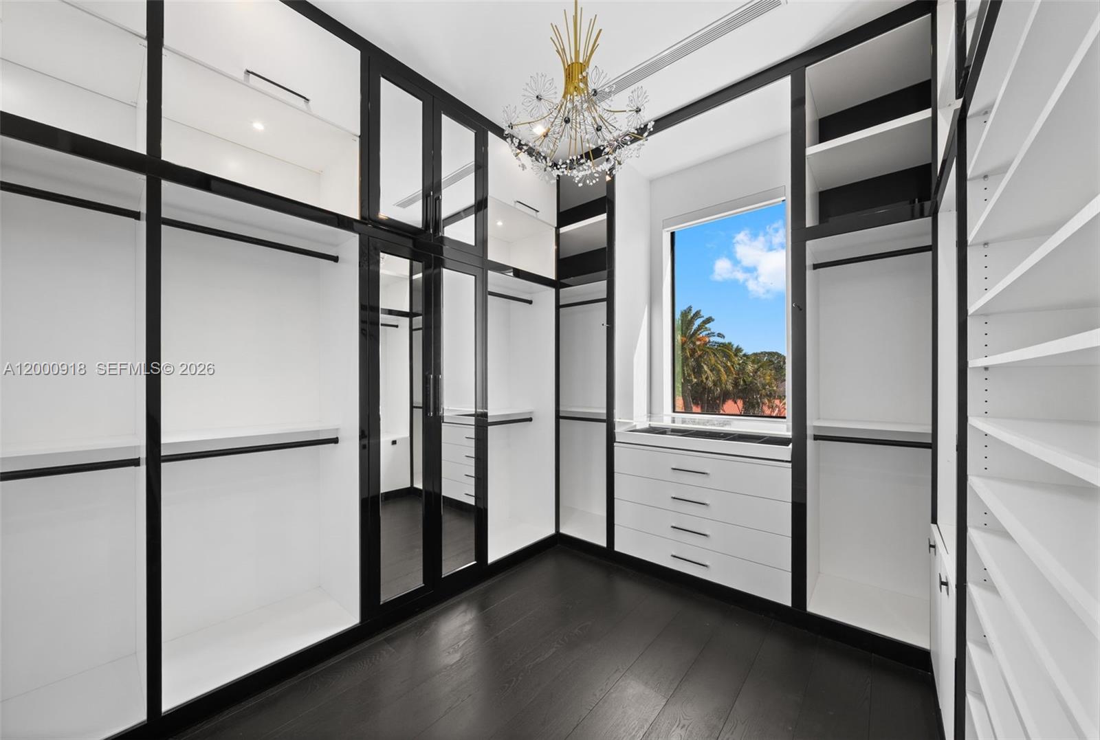 1239 Middle Riv Dr Fort Lauderdale, FL 33304