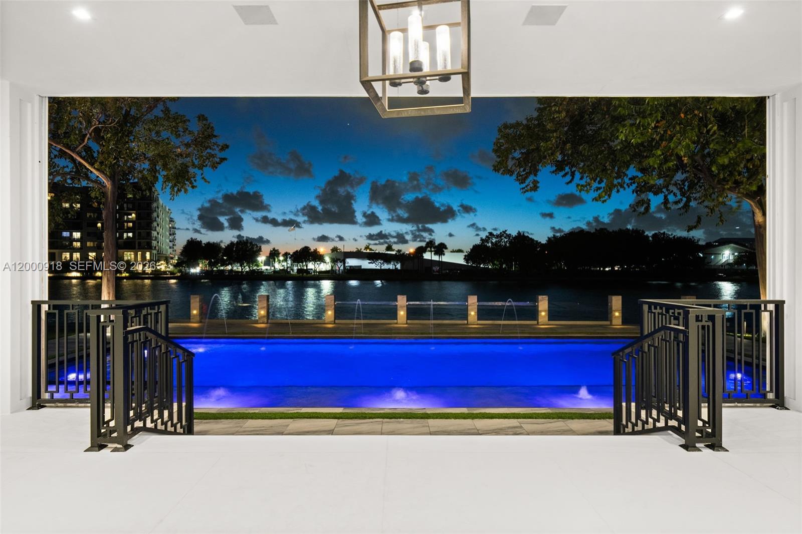 1239 Middle Riv Dr Fort Lauderdale, FL 33304