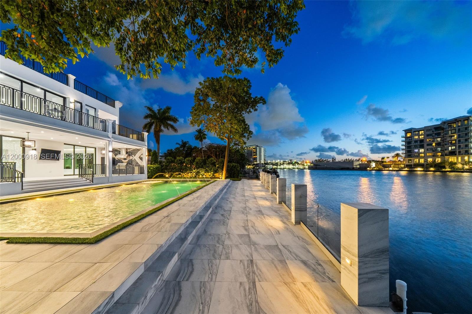 1239 Middle Riv Dr Fort Lauderdale, FL 33304