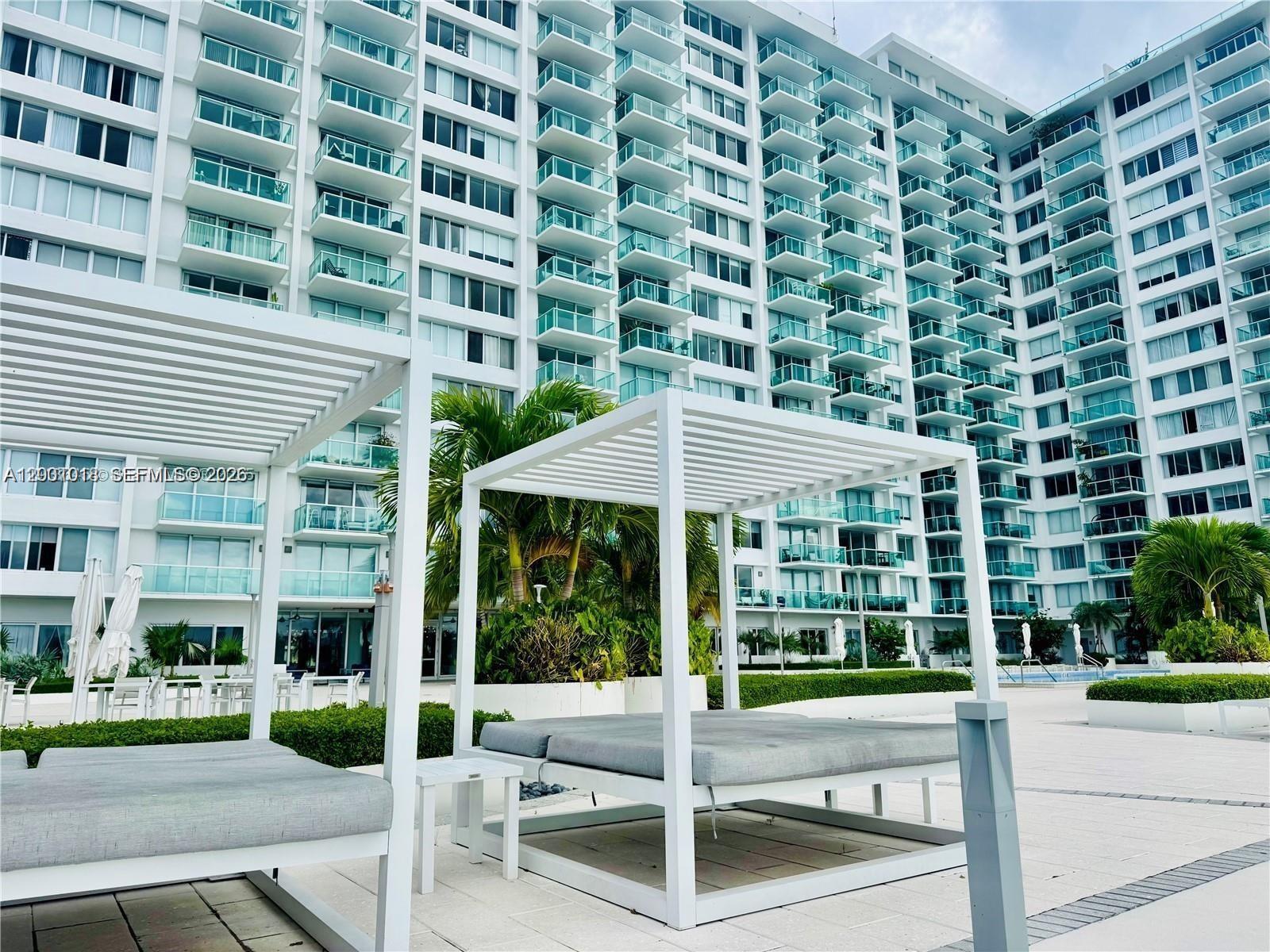 image Mirador 1000 (South Tower)22