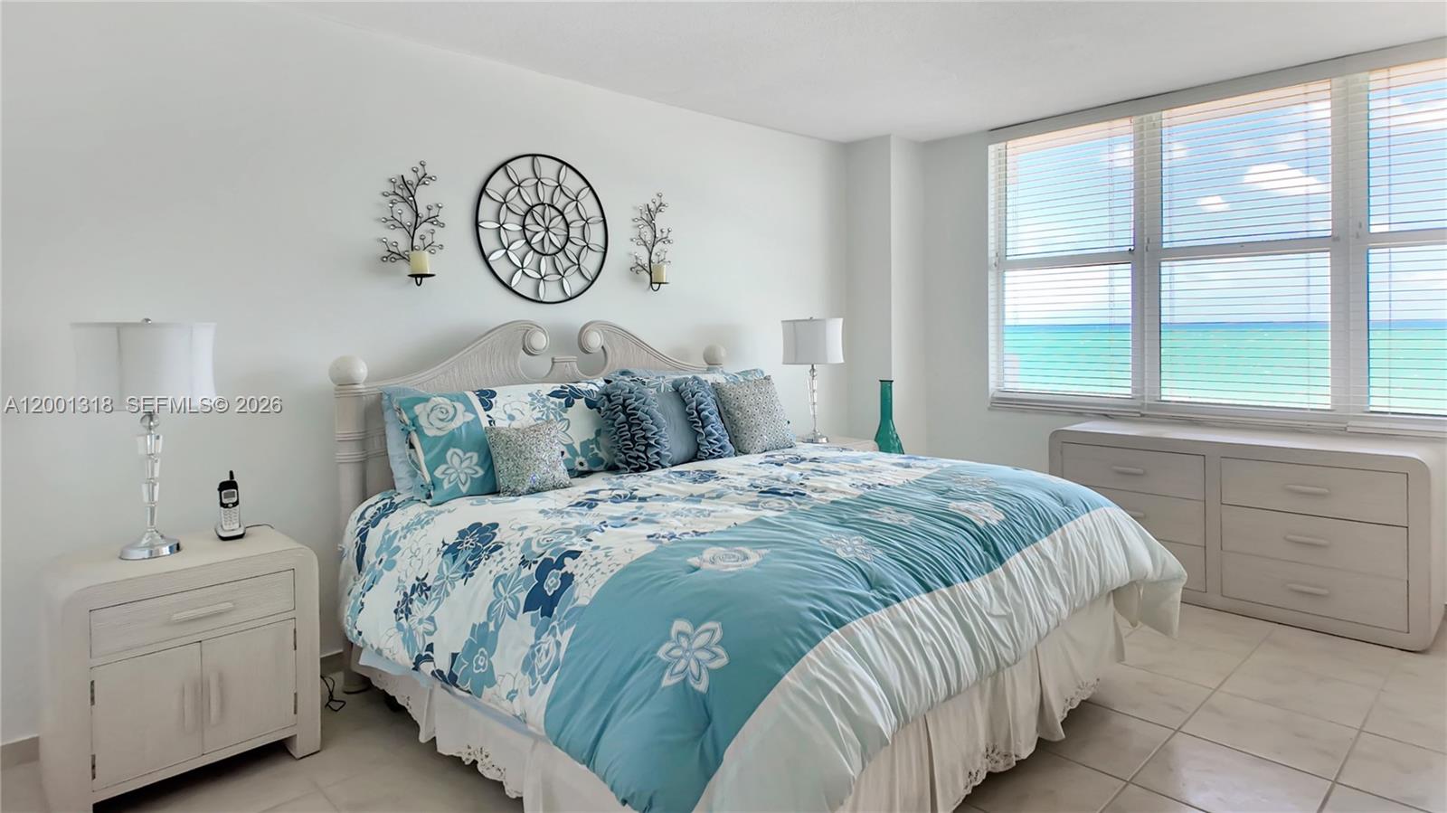 5601 Collins Ave #711 Miami Beach, FL 33140