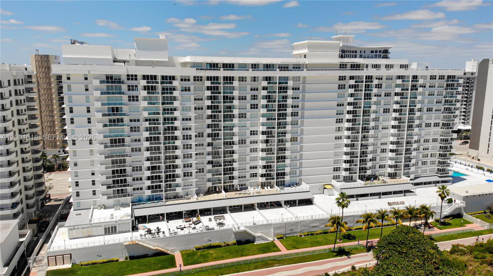 5601 Collins Ave #711 Miami Beach, FL 33140