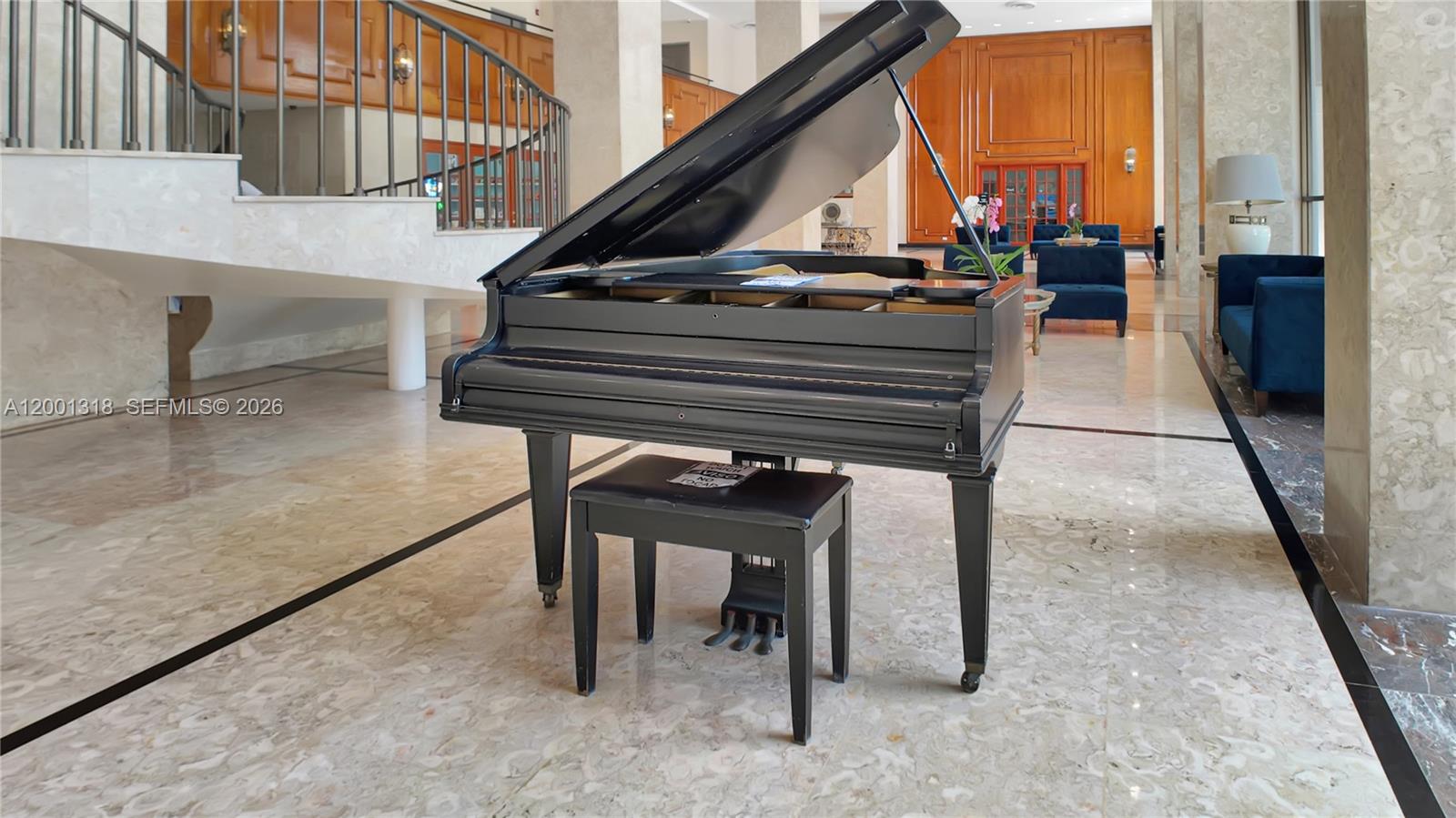 5601 Collins Ave #711 Miami Beach, FL 33140