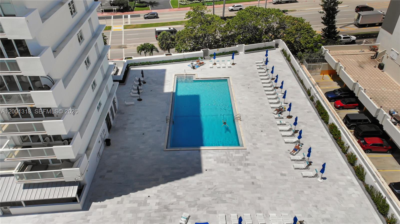 5601 Collins Ave #711 Miami Beach, FL 33140