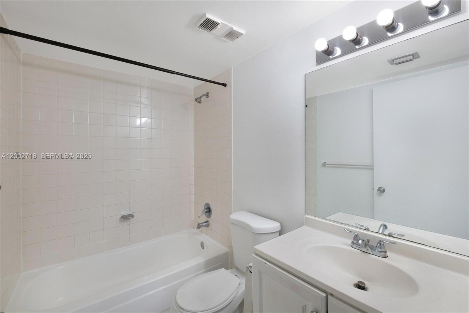 image Madison Downtown Condo15