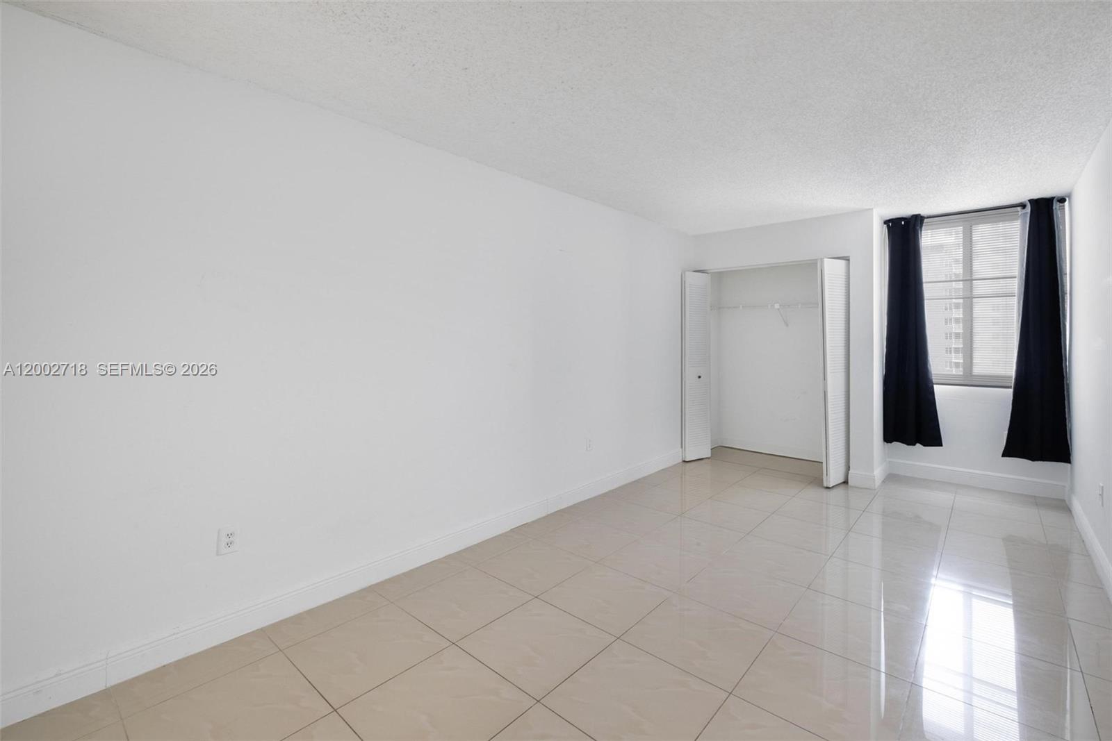 image Madison Downtown Condo16