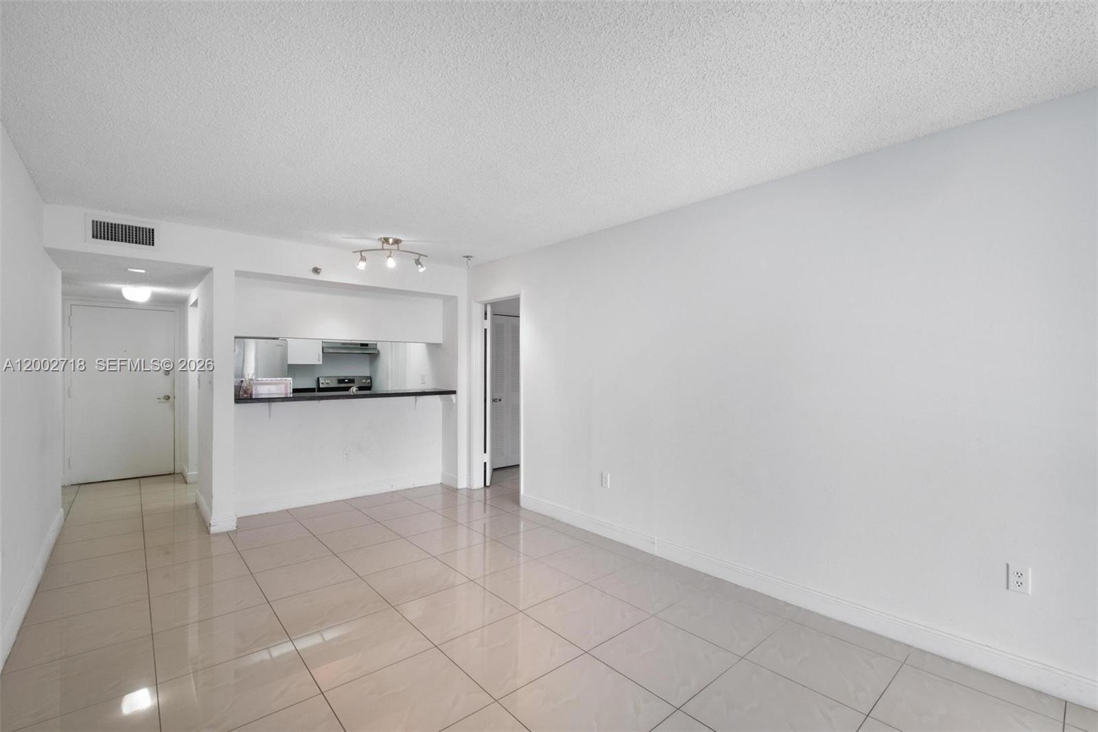 image Madison Downtown Condo2
