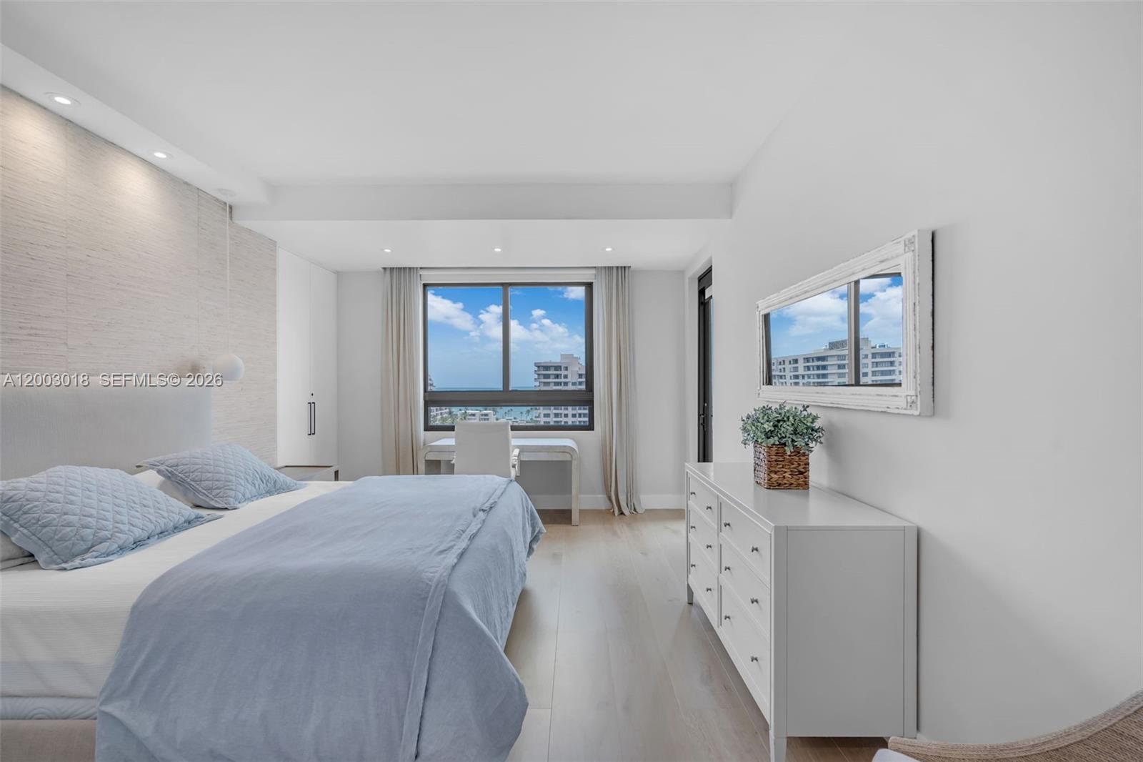 151 Crandon Blvd #1002 Key Biscayne, FL 33149