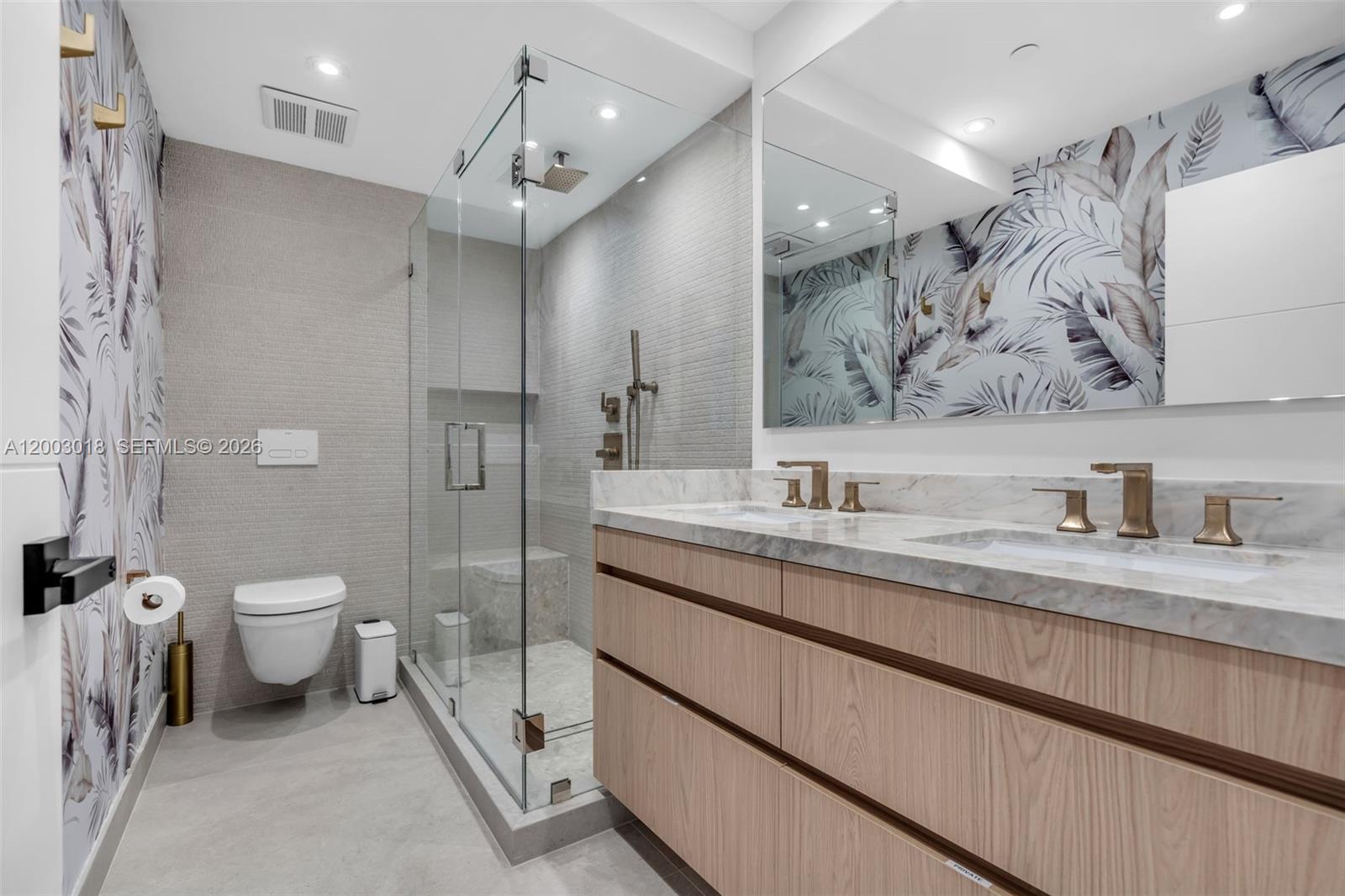 151 Crandon Blvd #1002 Key Biscayne, FL 33149