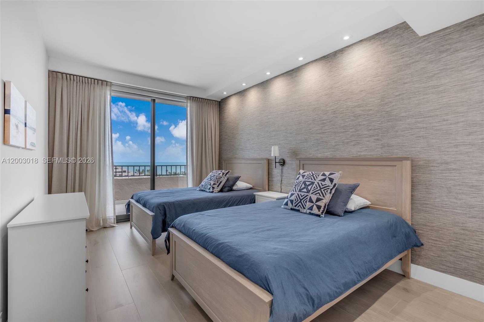 151 Crandon Blvd #1002 Key Biscayne, FL 33149