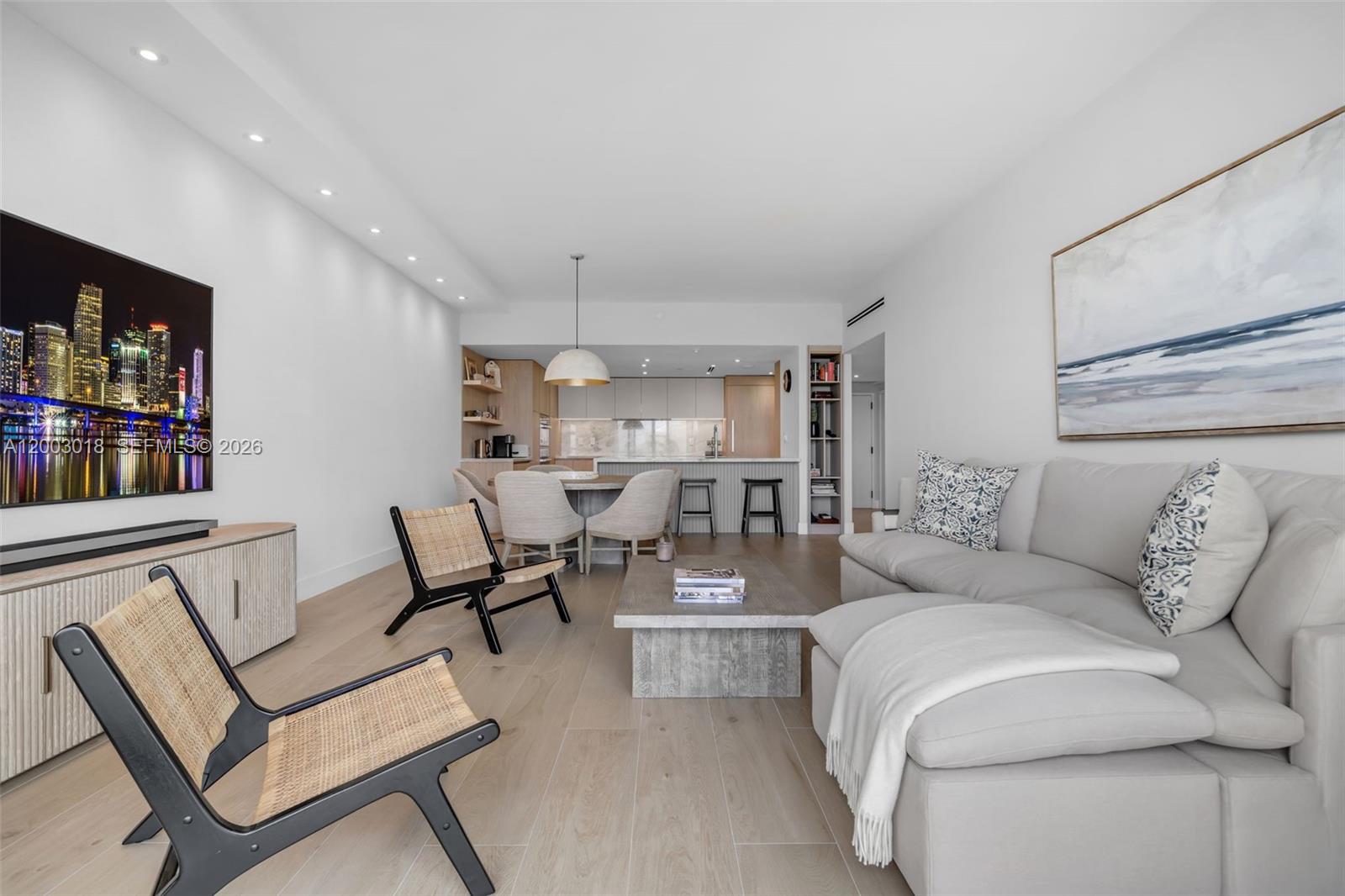 151 Crandon Blvd #1002 Key Biscayne, FL 33149