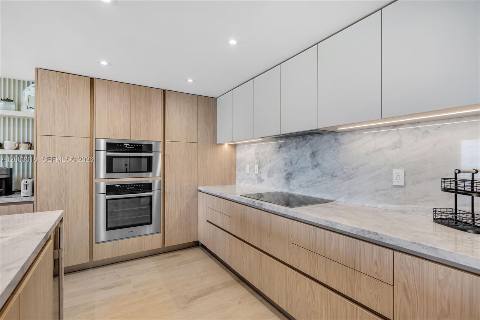 151 Crandon Blvd #1002 Key Biscayne, FL 33149