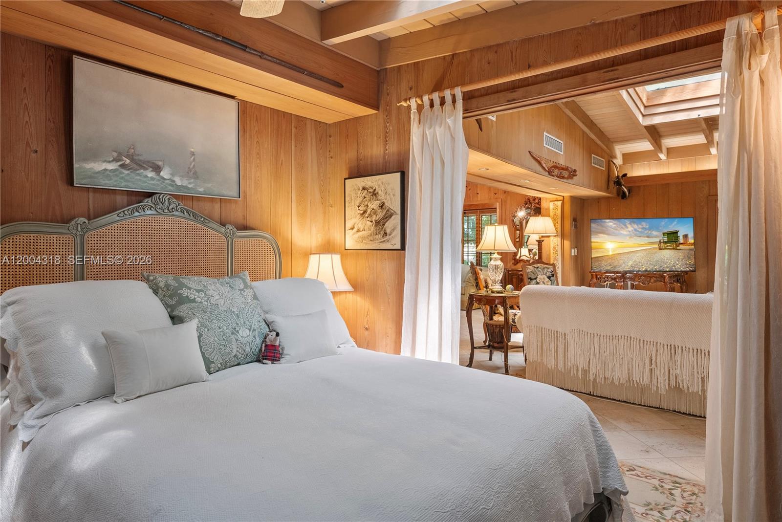 3584 Saint Gaudens Rd Miami, FL 33133