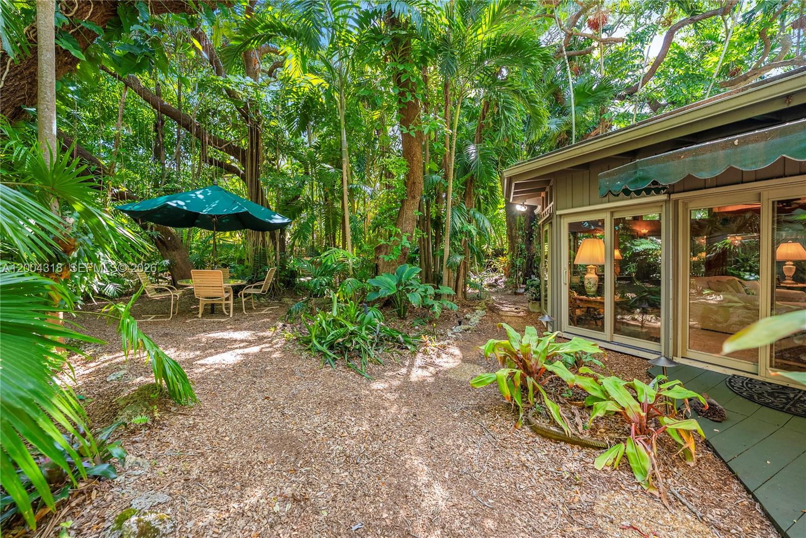 3584 Saint Gaudens Rd Miami, FL 33133