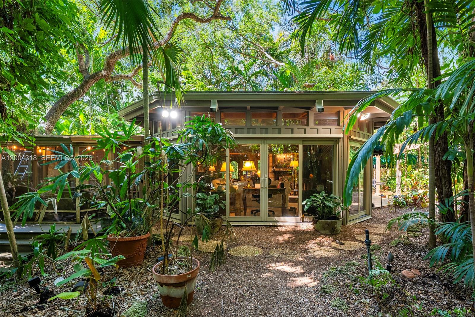 3584 Saint Gaudens Rd Miami, FL 33133