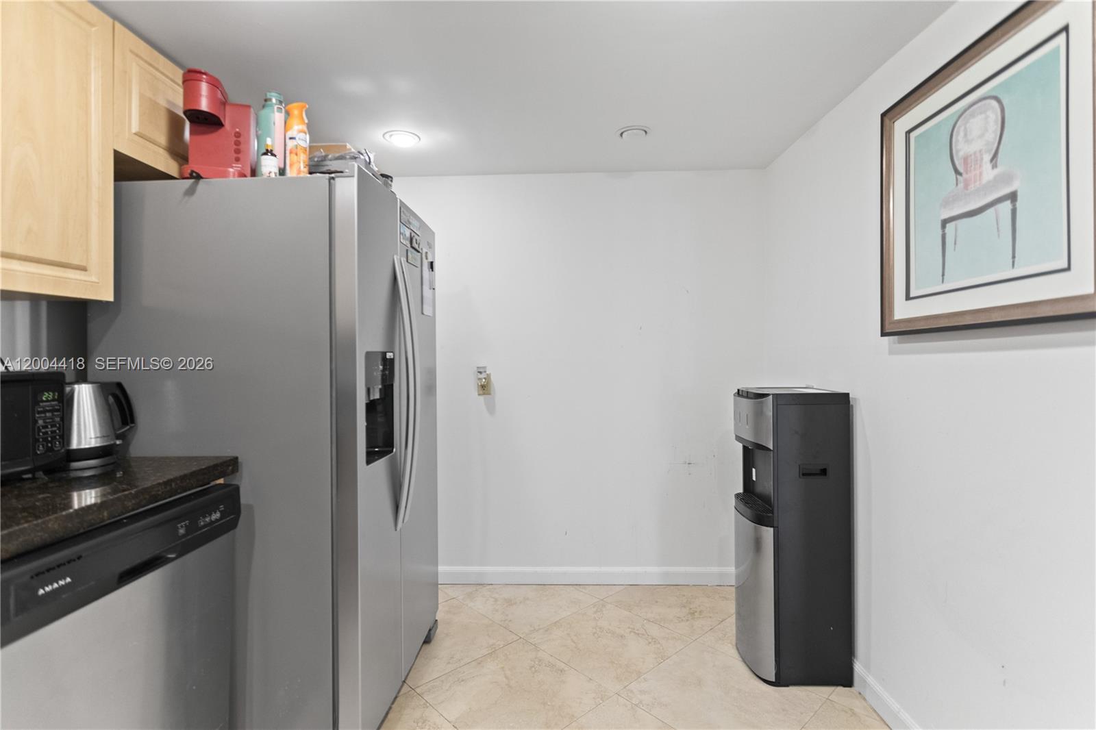 image Arlen House East12