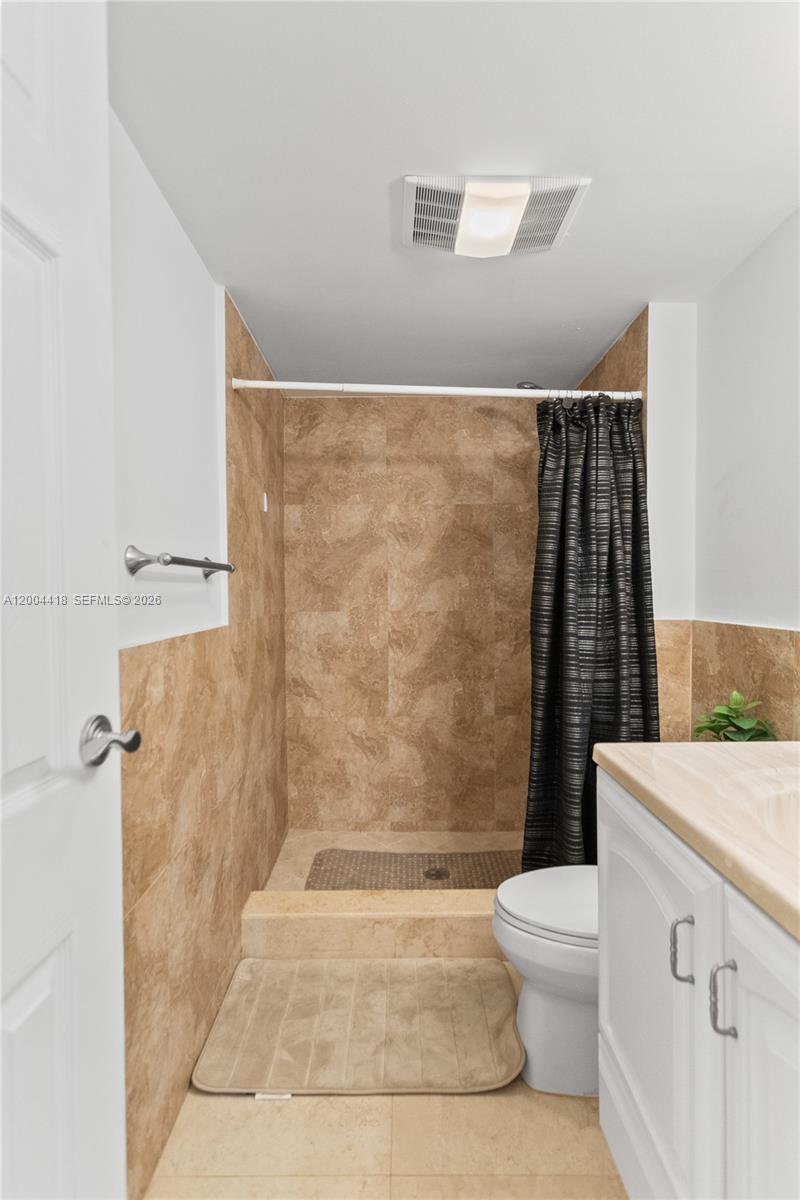 image Arlen House East23