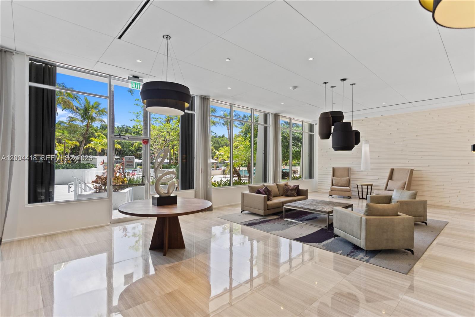 image Arlen House East40