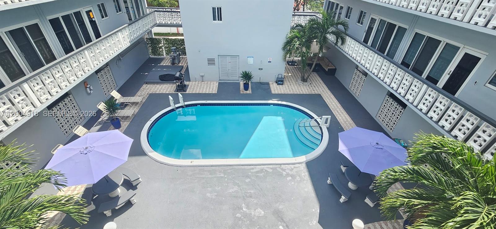 1818 Rodman St #3H