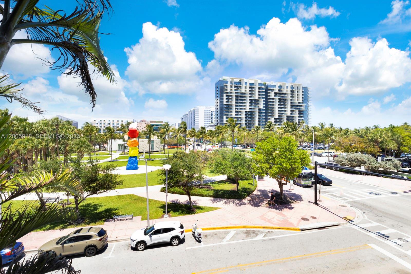 220 21st St #303 Miami Beach, FL 33139