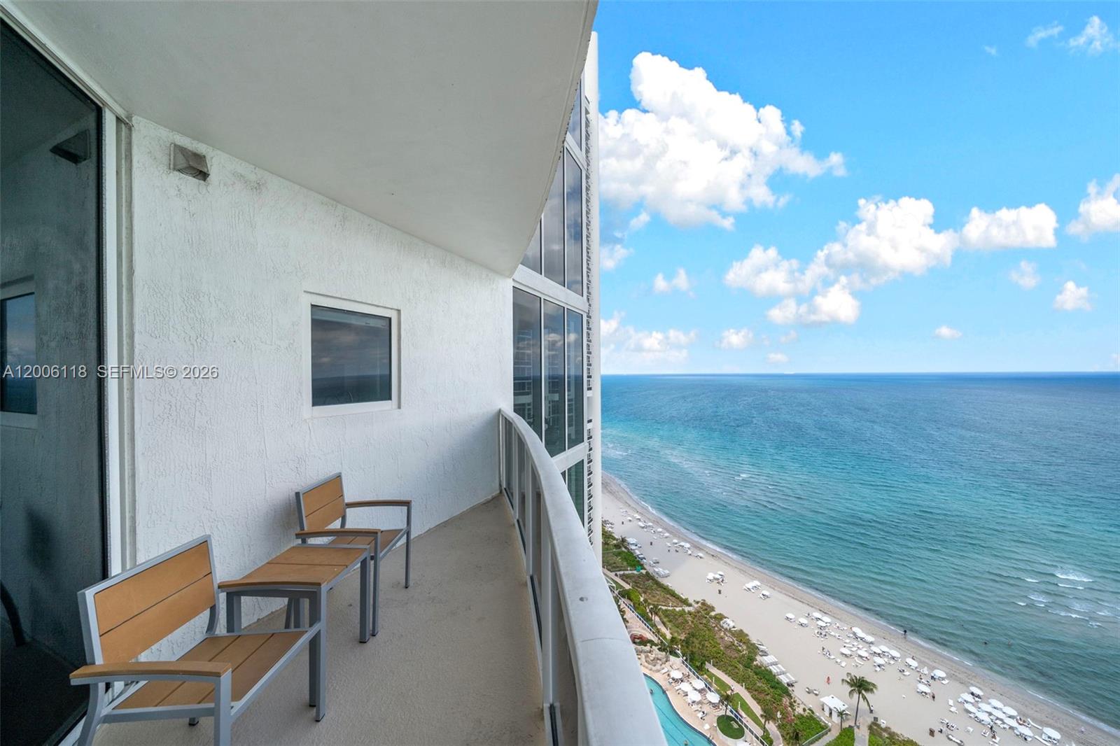 18001 Collins Ave #2209 Sunny Isles Beach, FL 33160