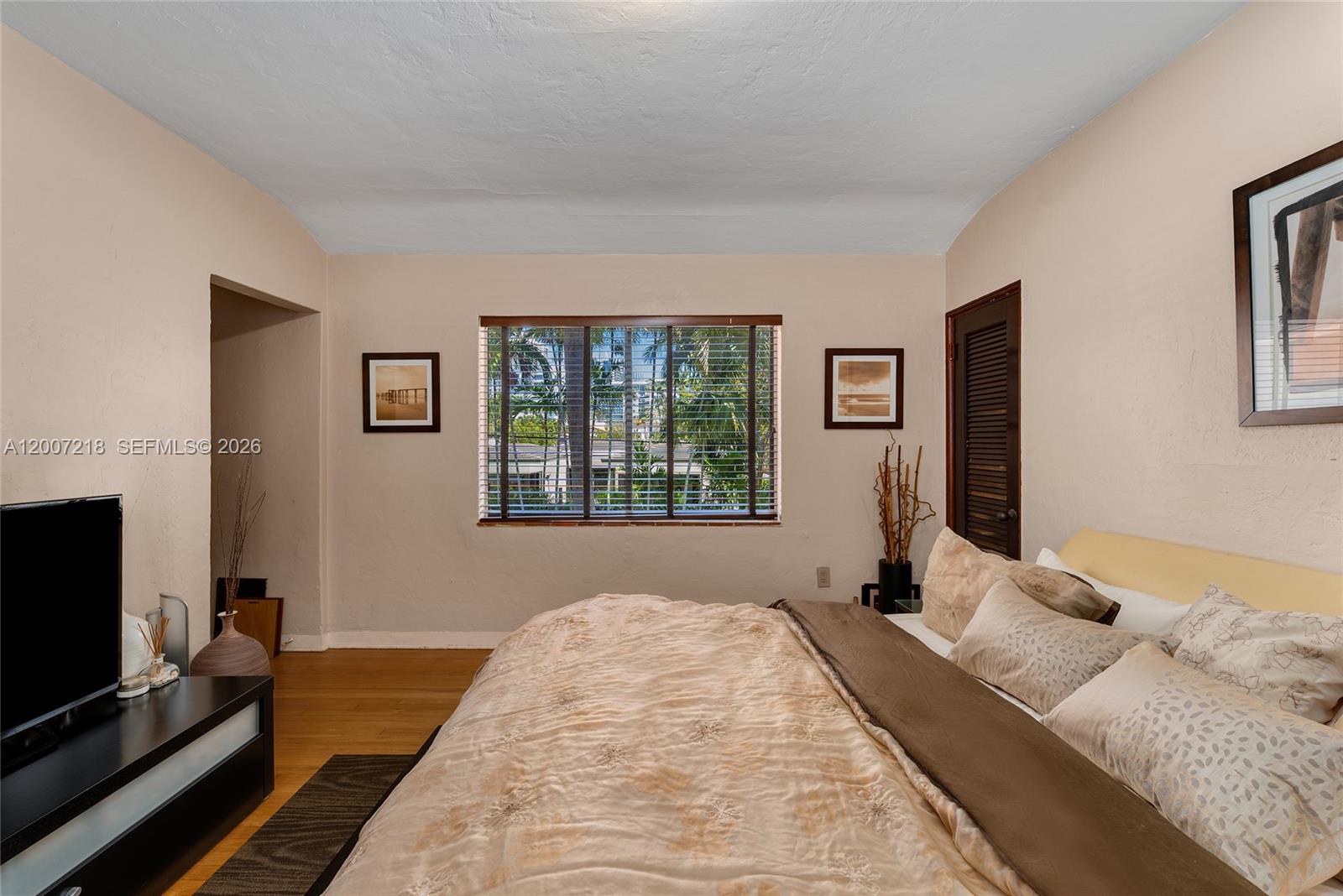 6121 La Gorce Dr Miami Beach, FL 33140