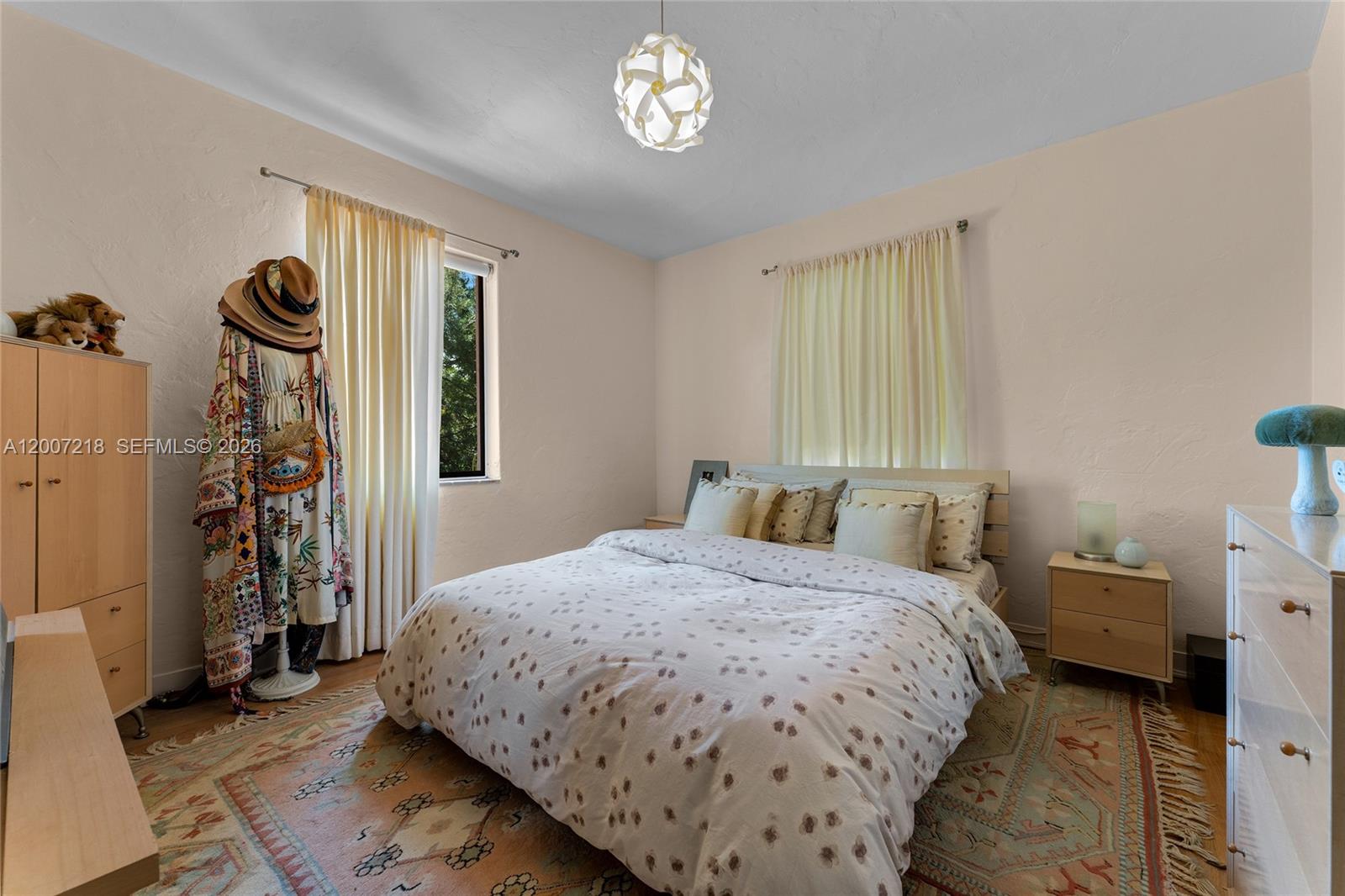 6121 La Gorce Dr Miami Beach, FL 33140