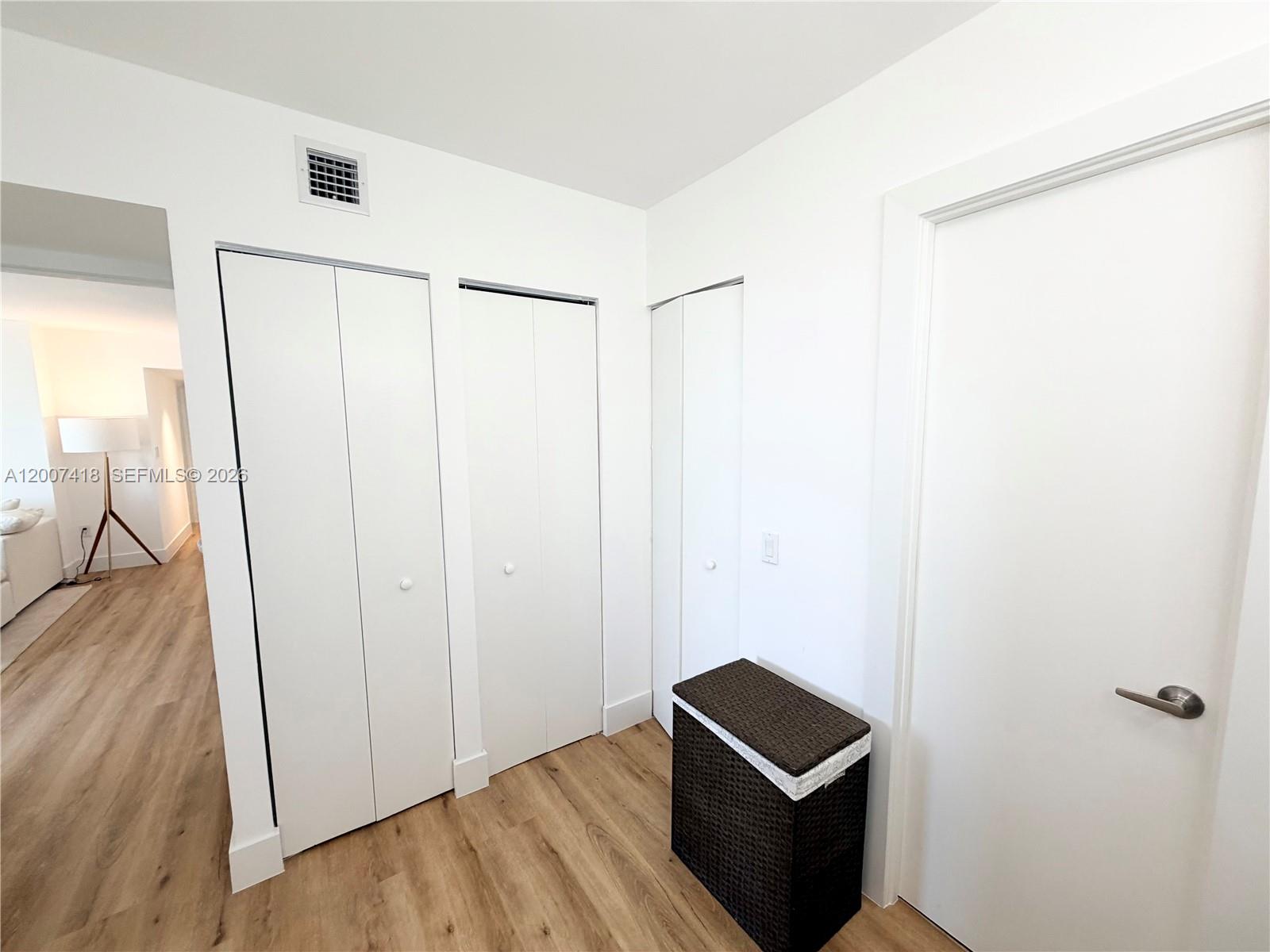 3701 N Country Clb Dr #607 Aventura, FL 33180