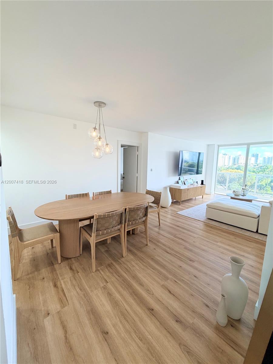 3701 N Country Clb Dr #607 Aventura, FL 33180