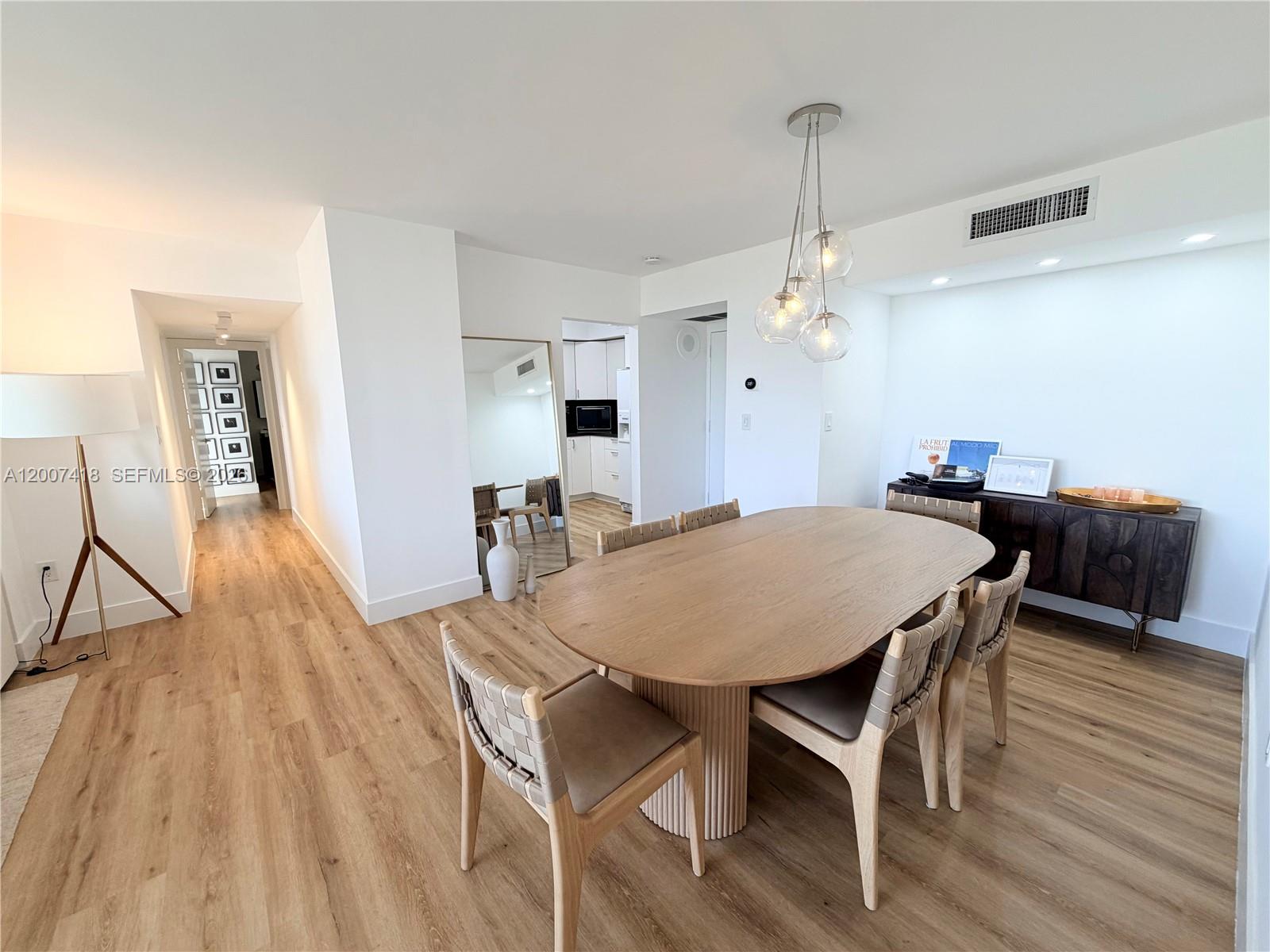 3701 N Country Clb Dr #607 Aventura, FL 33180