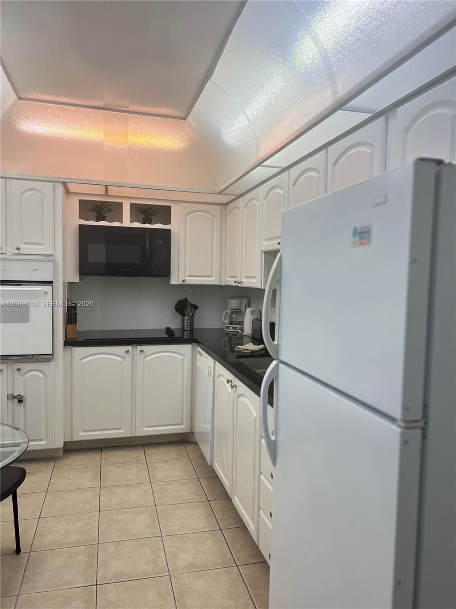 3901 S Ocean Dr #14T Hollywood, FL 33019