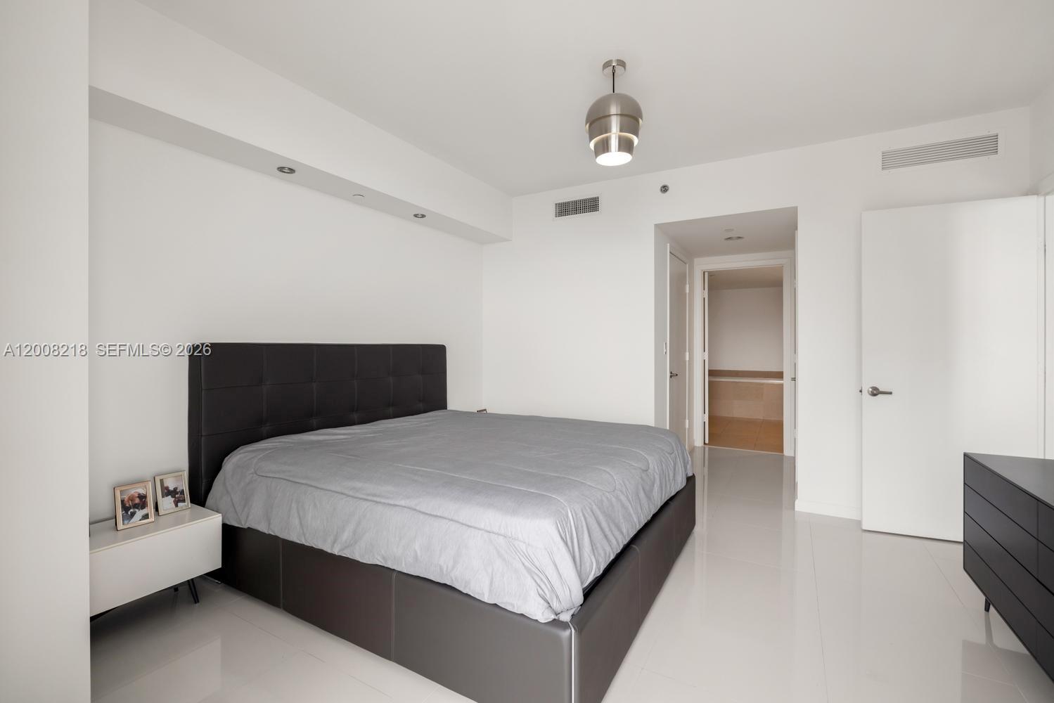 image Icon Brickell II11