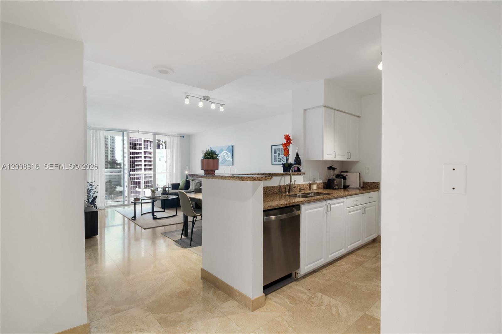 image The Mark on Brickell1