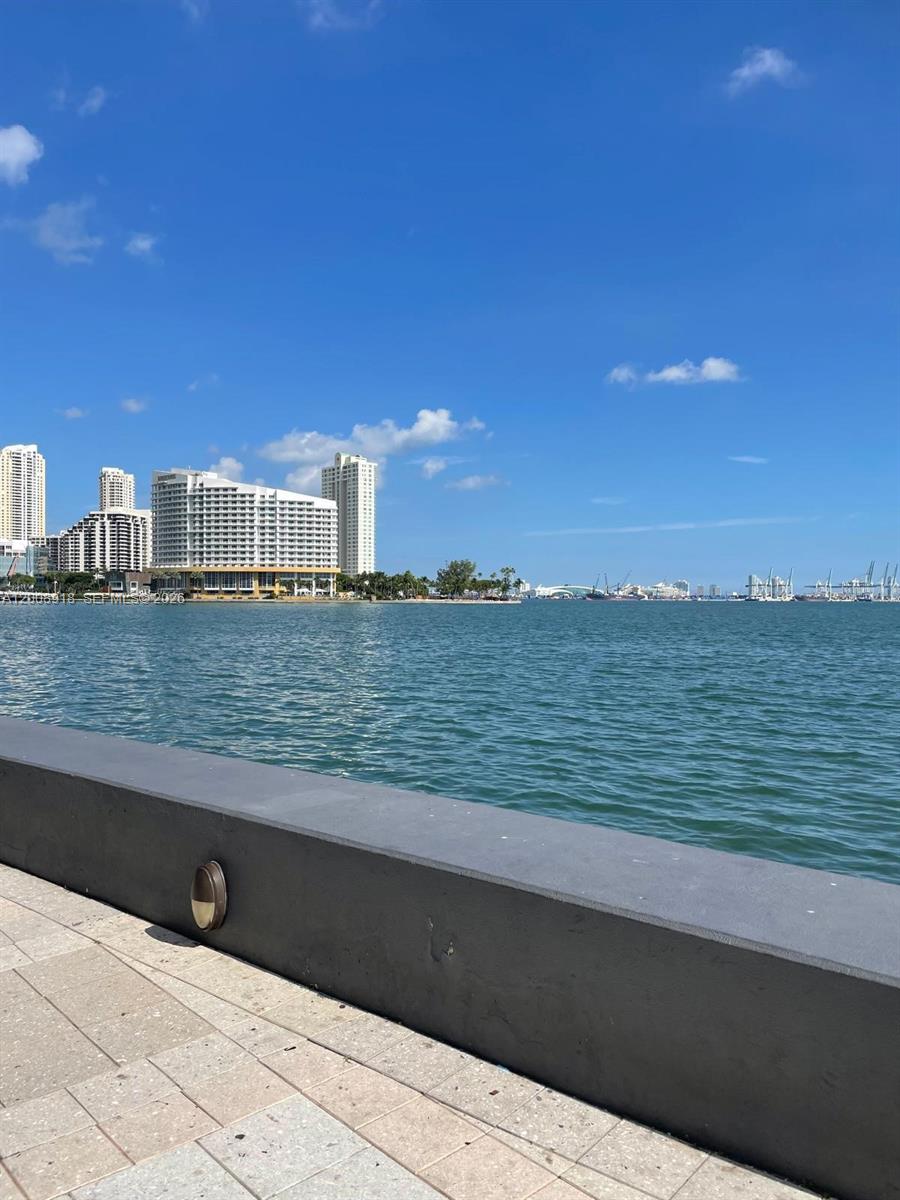 image The Mark on Brickell28