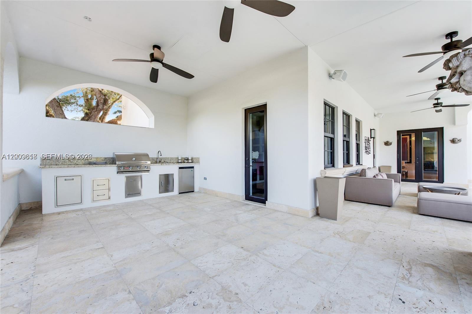 1151 S Alhambra Cir Coral Gables, FL 33146
