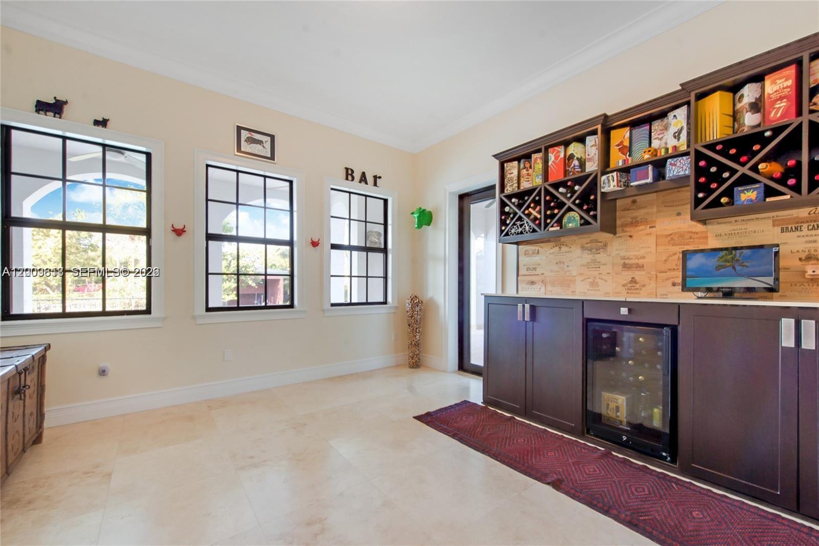 1151 S Alhambra Cir Coral Gables, FL 33146